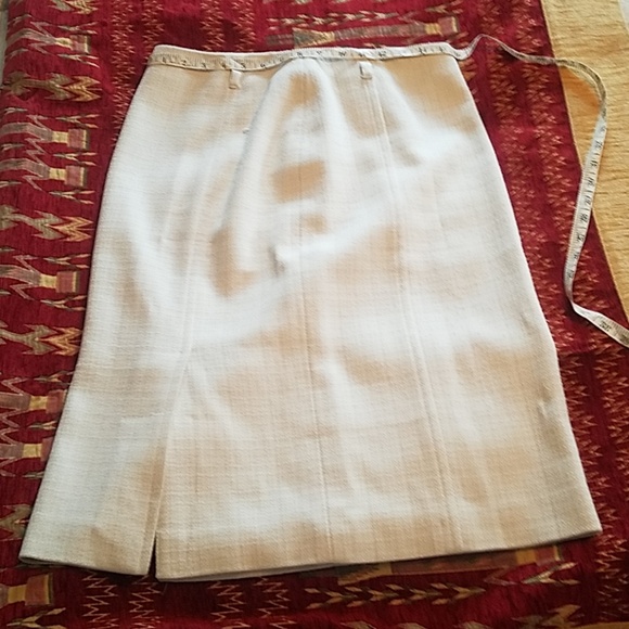 Burberry Dresses & Skirts - Burberry business skirt size 8
